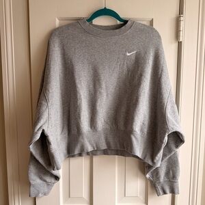 Nike Heather Gray Fleece Sweatshirt